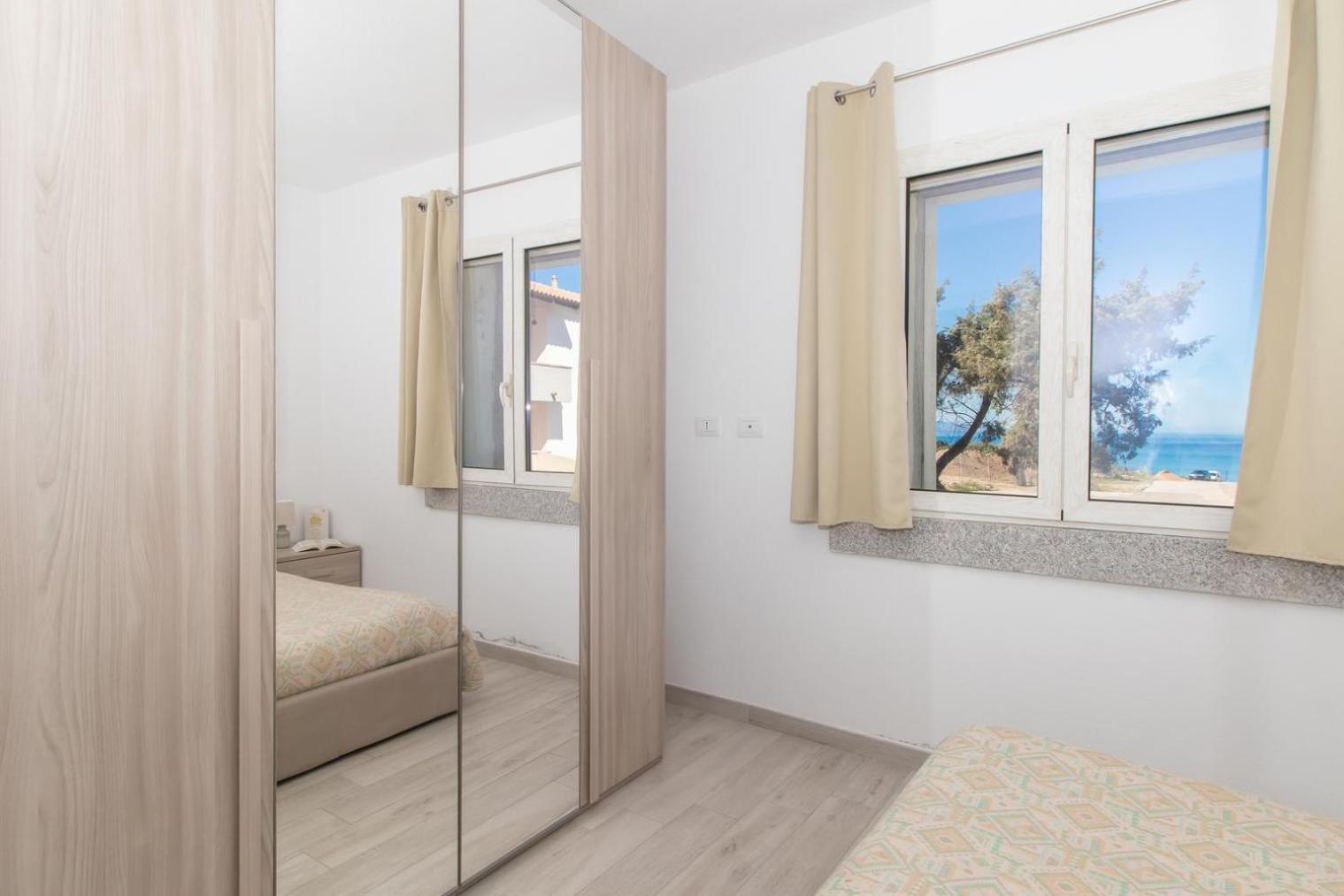 Appartamento Sardegna Isola Rossa Casa Mirta Vista Mare E Wifi Esterno foto