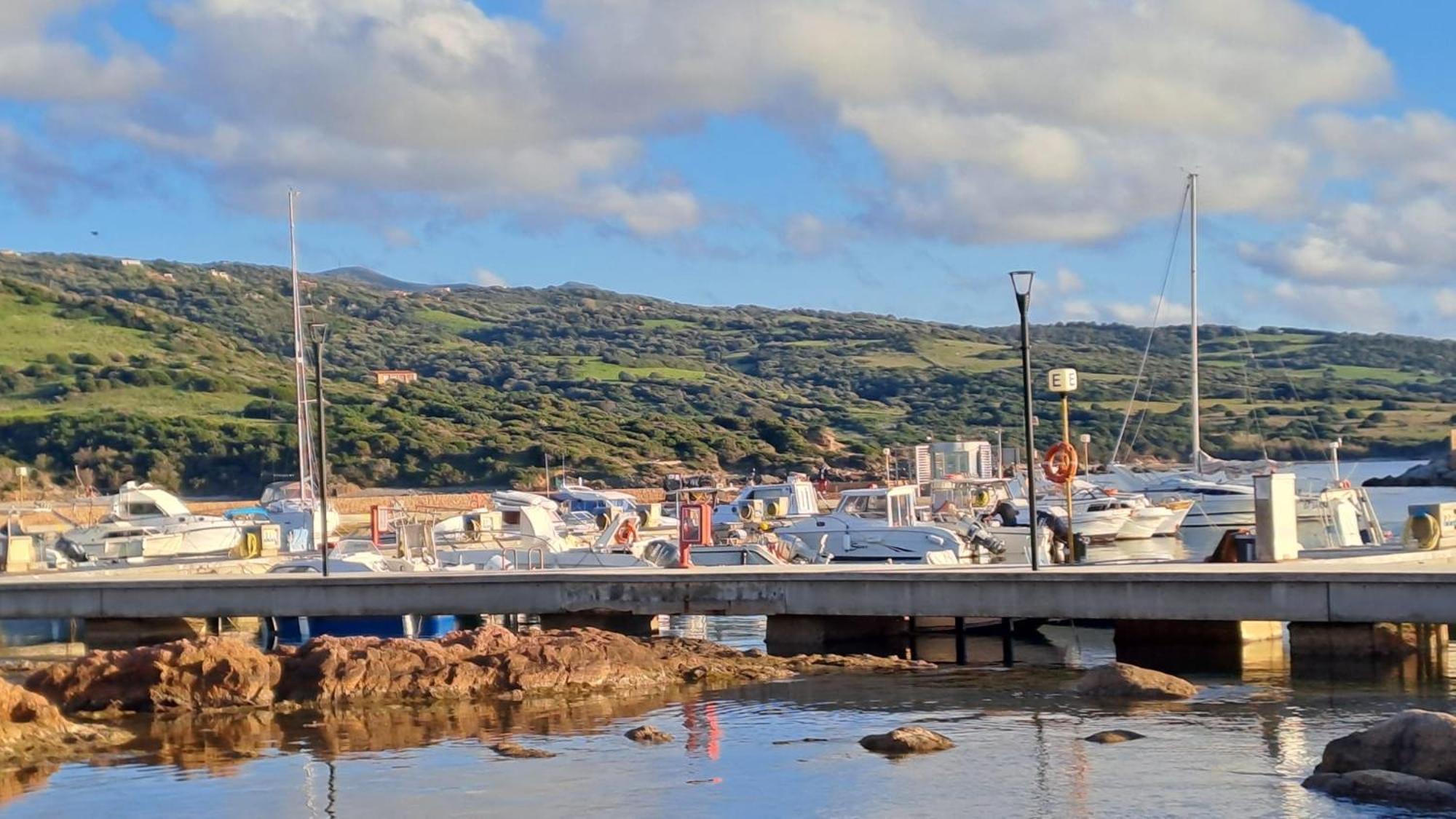 Appartamento Sardegna Isola Rossa Casa Mirta Vista Mare E Wifi Esterno foto